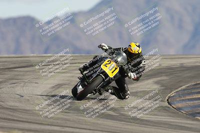 media/Nov-16-2025-Race Pace (Sun) [[8c5fa54630]]/Verified Riders/8-Turn 12 (120pm)/